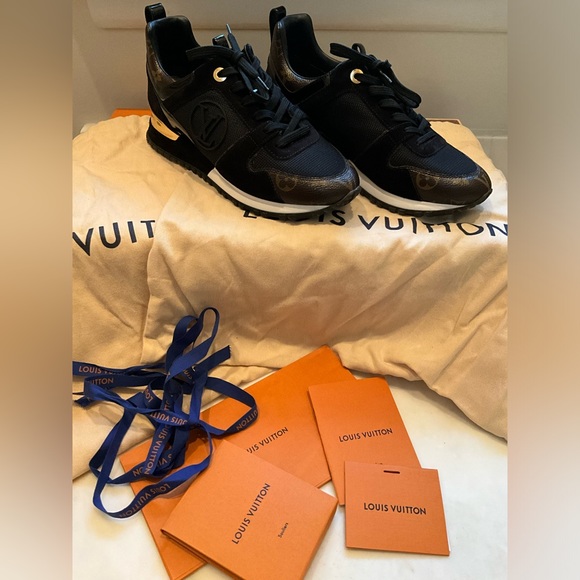 💯 % AUTHENTIC LOUIS VUITTON RUN AWAY SNEAKER ❤️‍🔥❤️‍🔥❤️‍🔥 - Picture 1 of 13